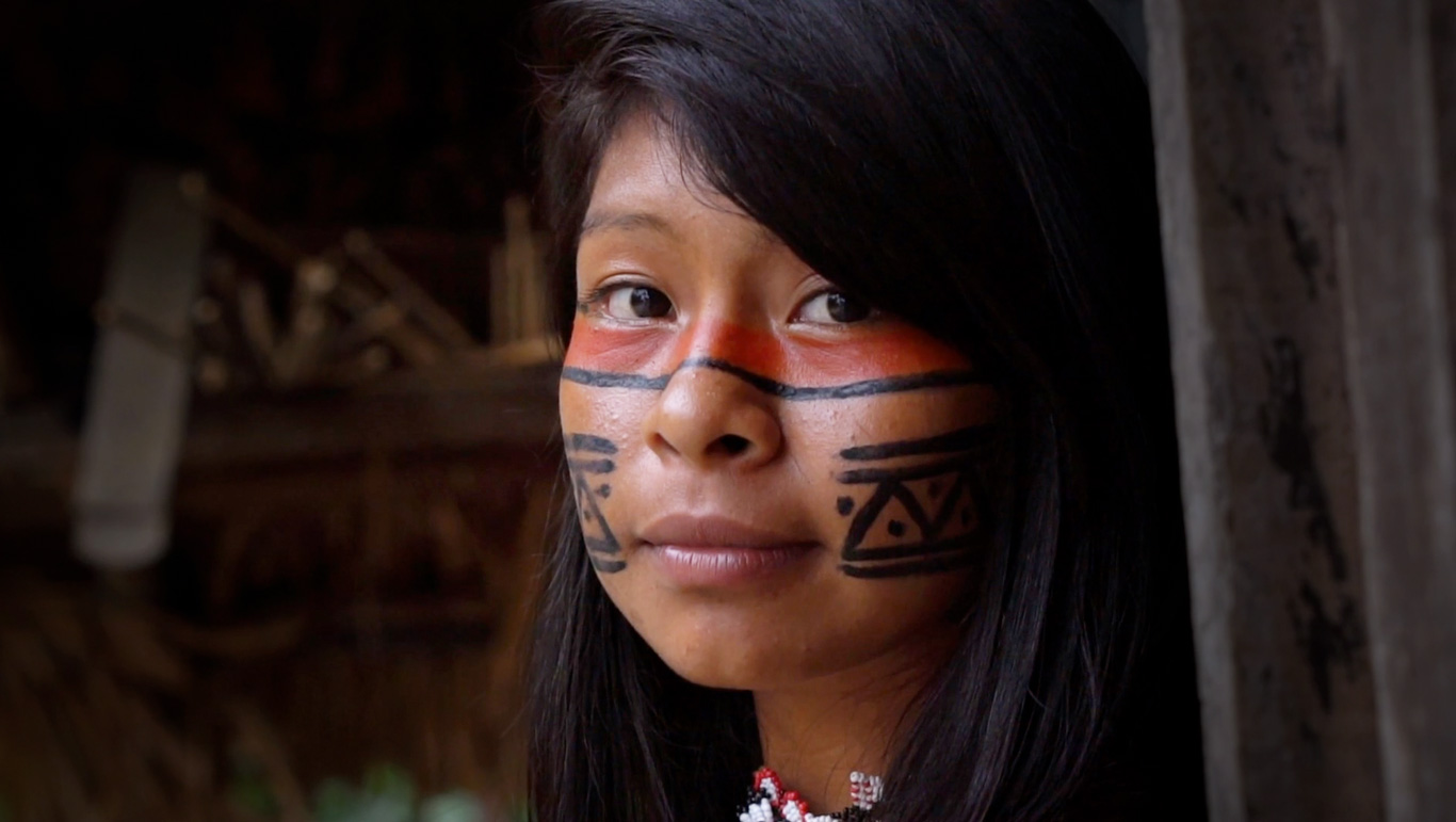Image of a young woman native to the peruvian amazon rainforest