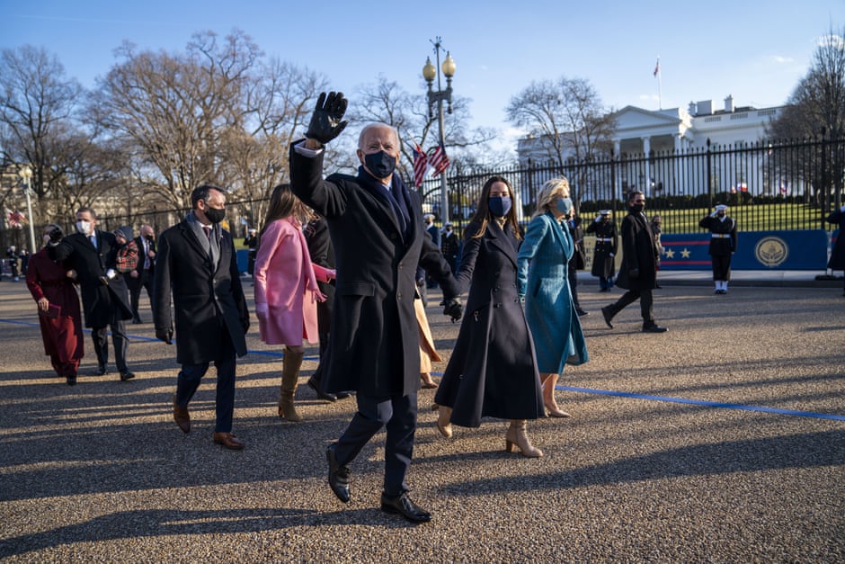 Joe Biden and Dr Jill Biden in front of the White House